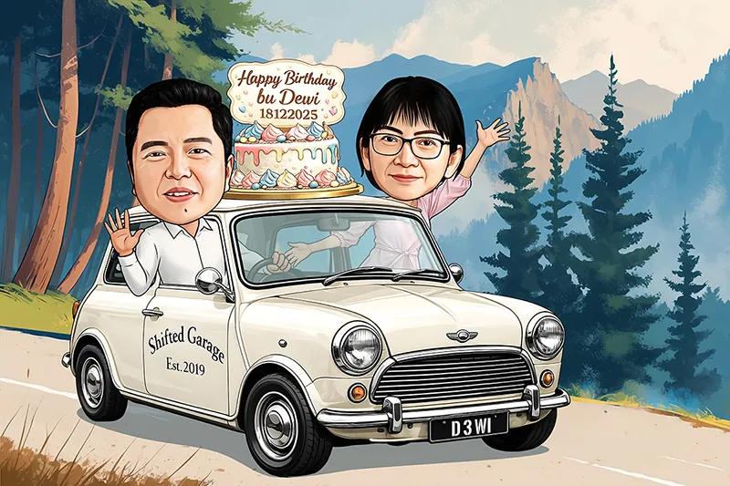 Karikatur sepasang suami istri mengendarai mobil mungil klasik berwarna krem di jalan pegunungan, pria melambaikan tangan dari jendela kiri sementara perempuan memegang kemudi sambil tersenyum, dengan kue ulang tahun bertingkat mengambang di atas atap mobil dan latar hutan pinus serta pegunungan berbatu.